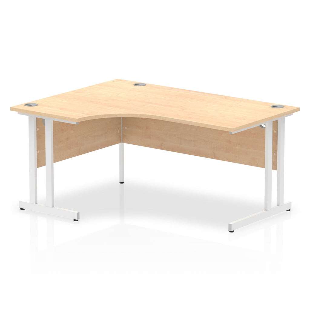  L-shaped desk with wood-effect top and metal legs on a white background