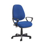 Blue office chair with black armrests and base on a white background