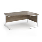 Corner desk with wood-effect top and white metal frame on a white background