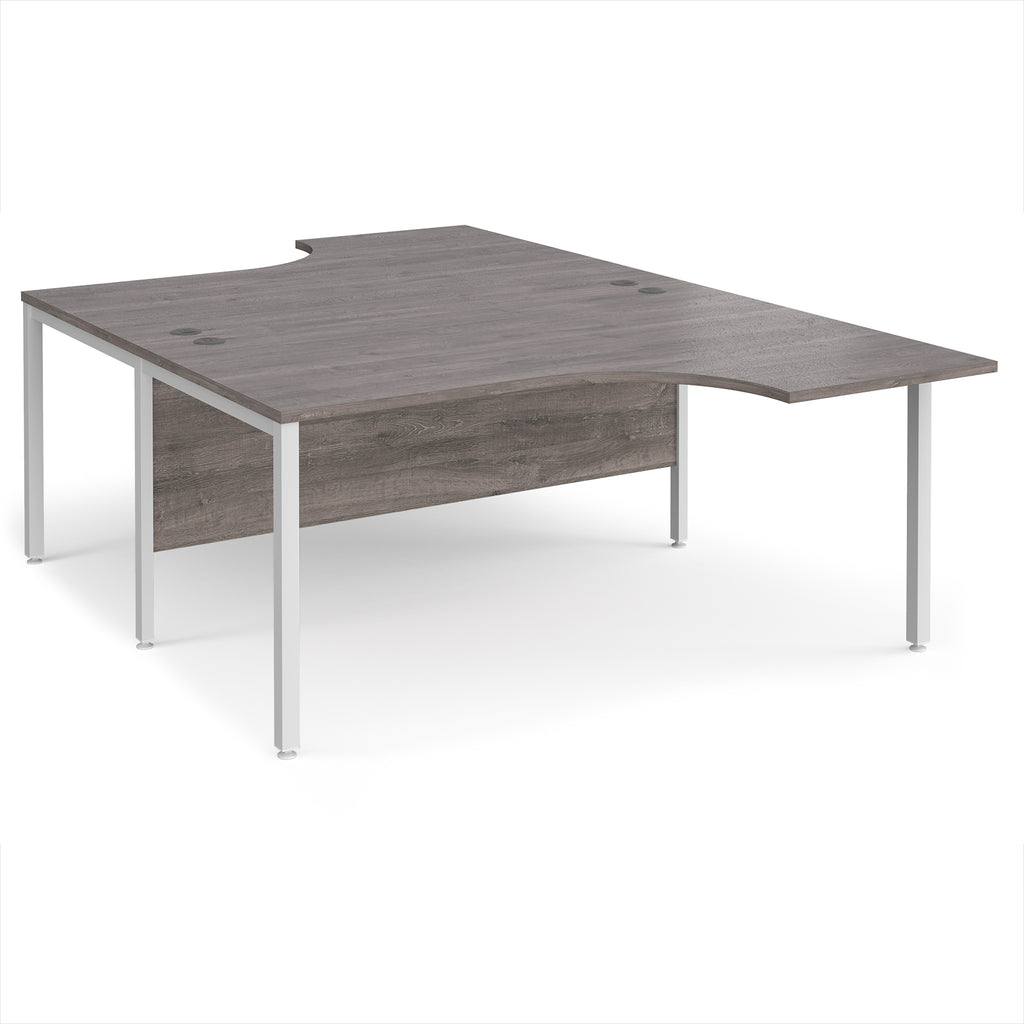 Maestro 25 Back-to-Back Ergonomic Bench Desk System